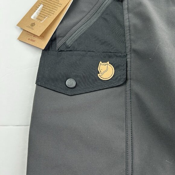 Fjallraven Nikka Curved Womens Shorts Black G1000 Size 26 Waist - Picture 8 of 16